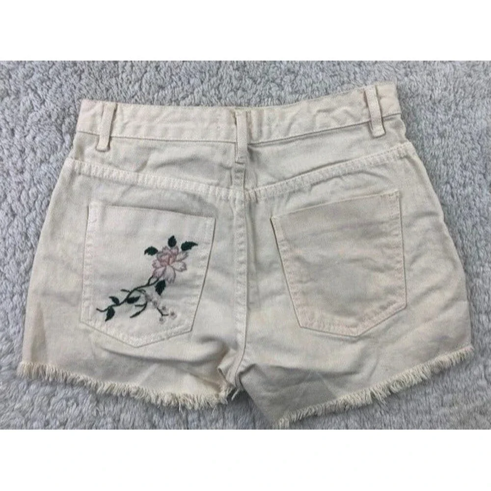 Zara Size 2 Womens Shorts Cotton Off White Embroidery Cutt off Mid Rise